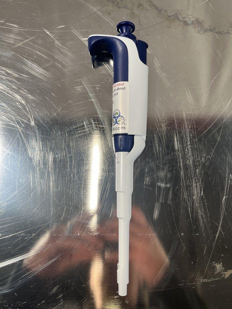 Rainin Pipet Lite XLS L1000 100-1000ul Single Channel Pipette Good Condition